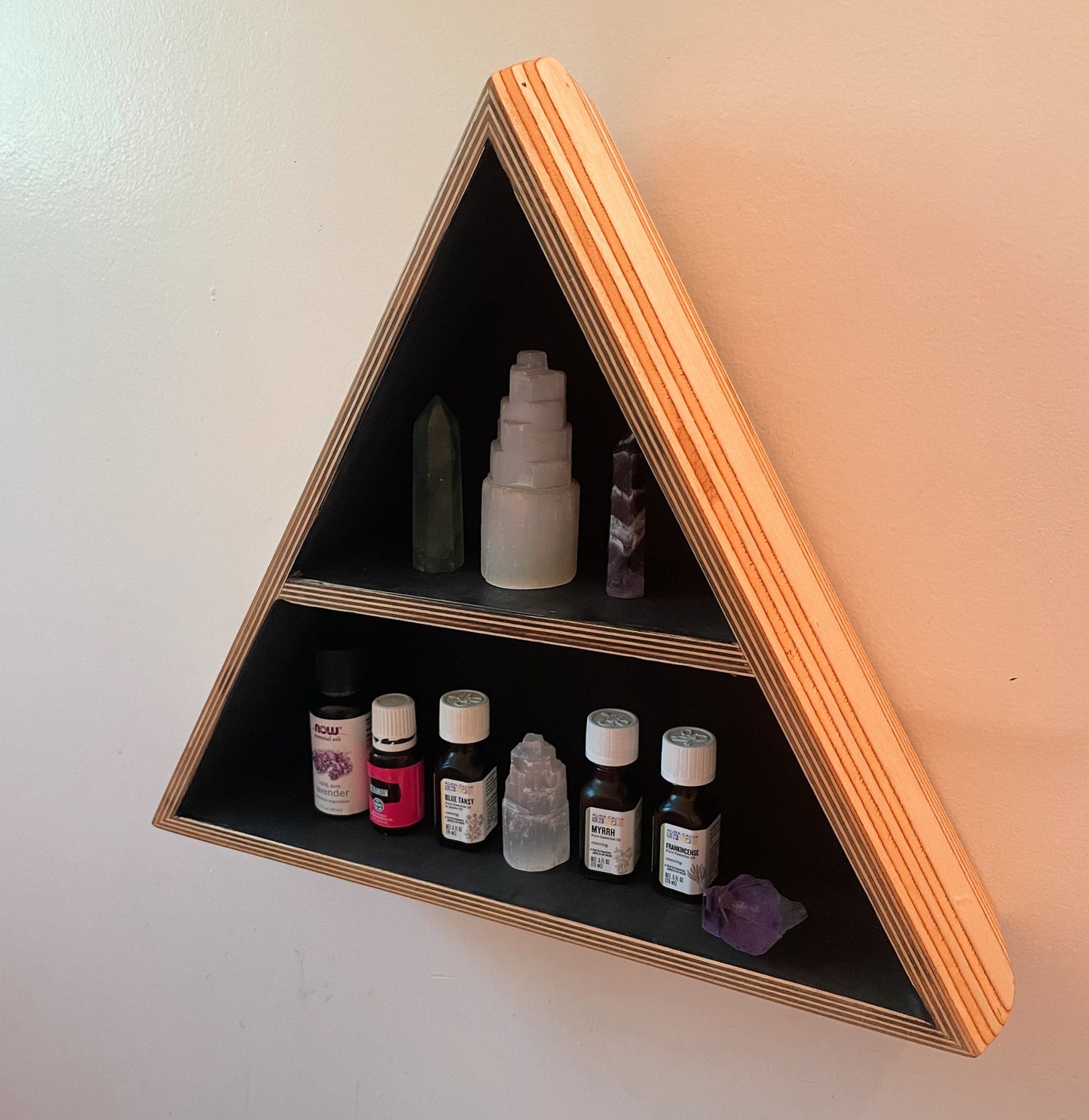 Handmade triangle shelf for crystals, essential oils, small ornaments - rituel